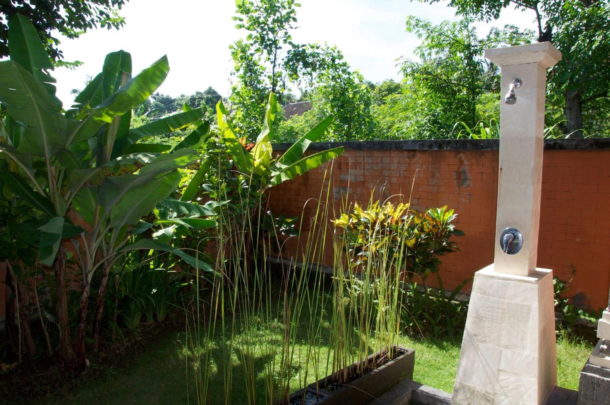 Villa Bali Pondok Jepang Lovina Exterior foto