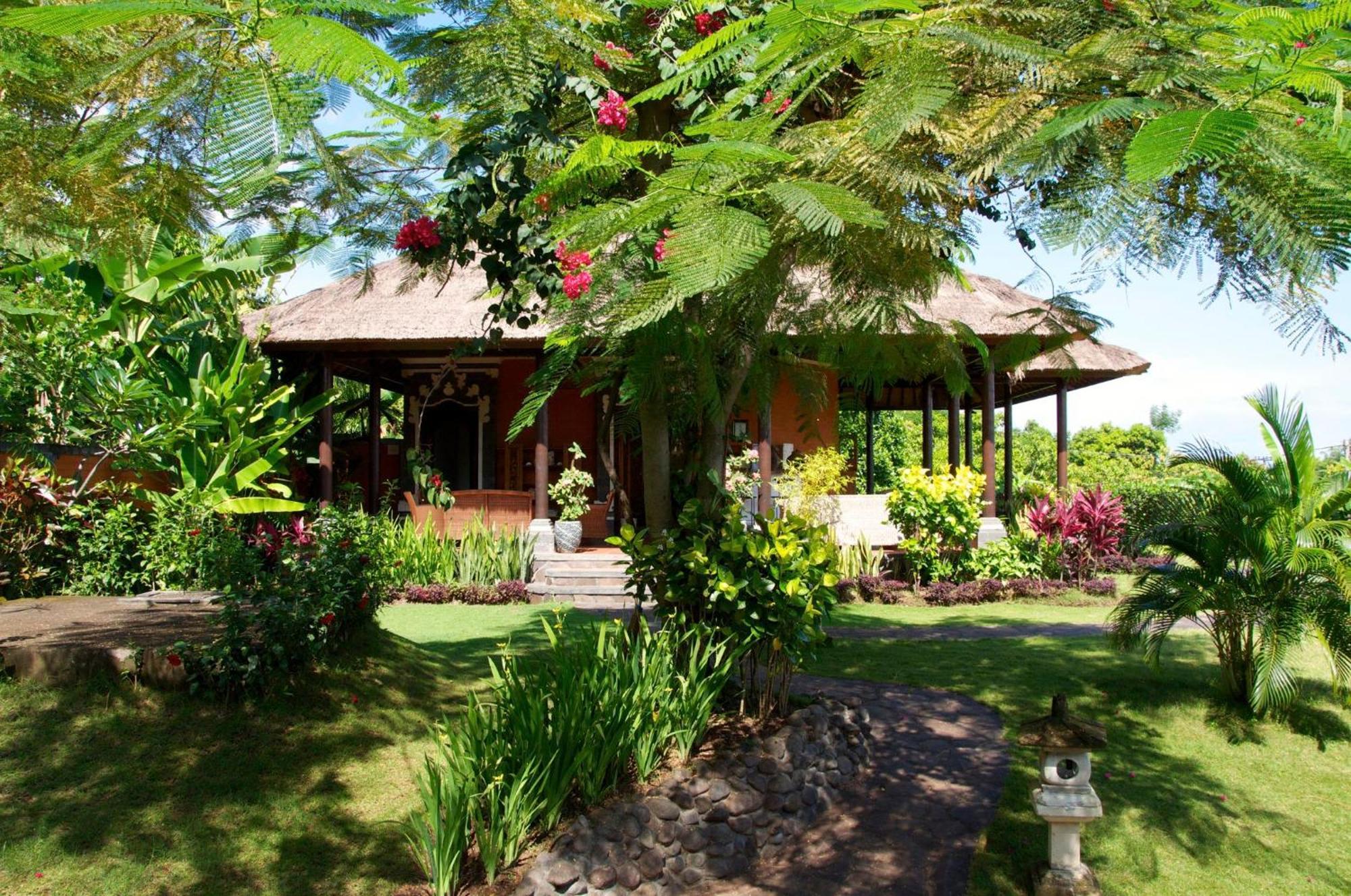 Villa Bali Pondok Jepang Lovina Exterior foto